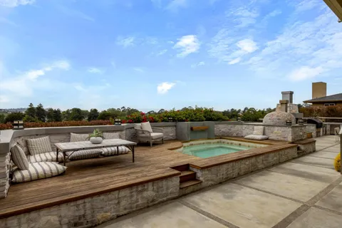 a view of a house with a outdoor space