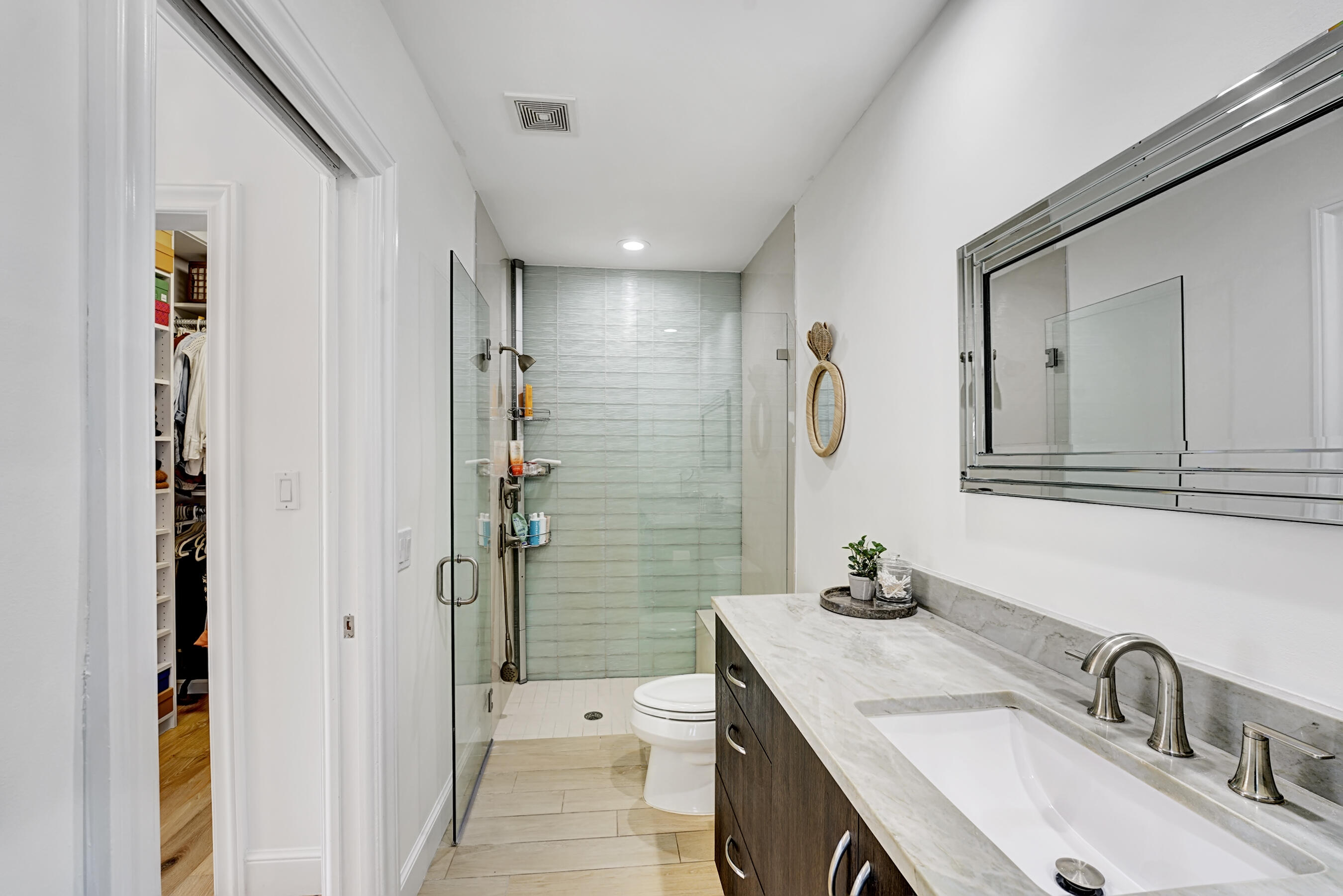 700 Holly Lane Boca Raton, FL 33486 - Photo 13 of 32 Master Ensuite Bathroom