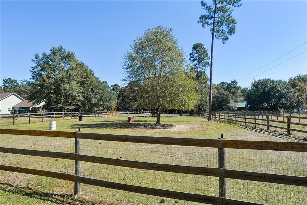 62021 Shady Pine Road Lacombe, LA 70445 - Photo 9 of 25 Gallery Image 9