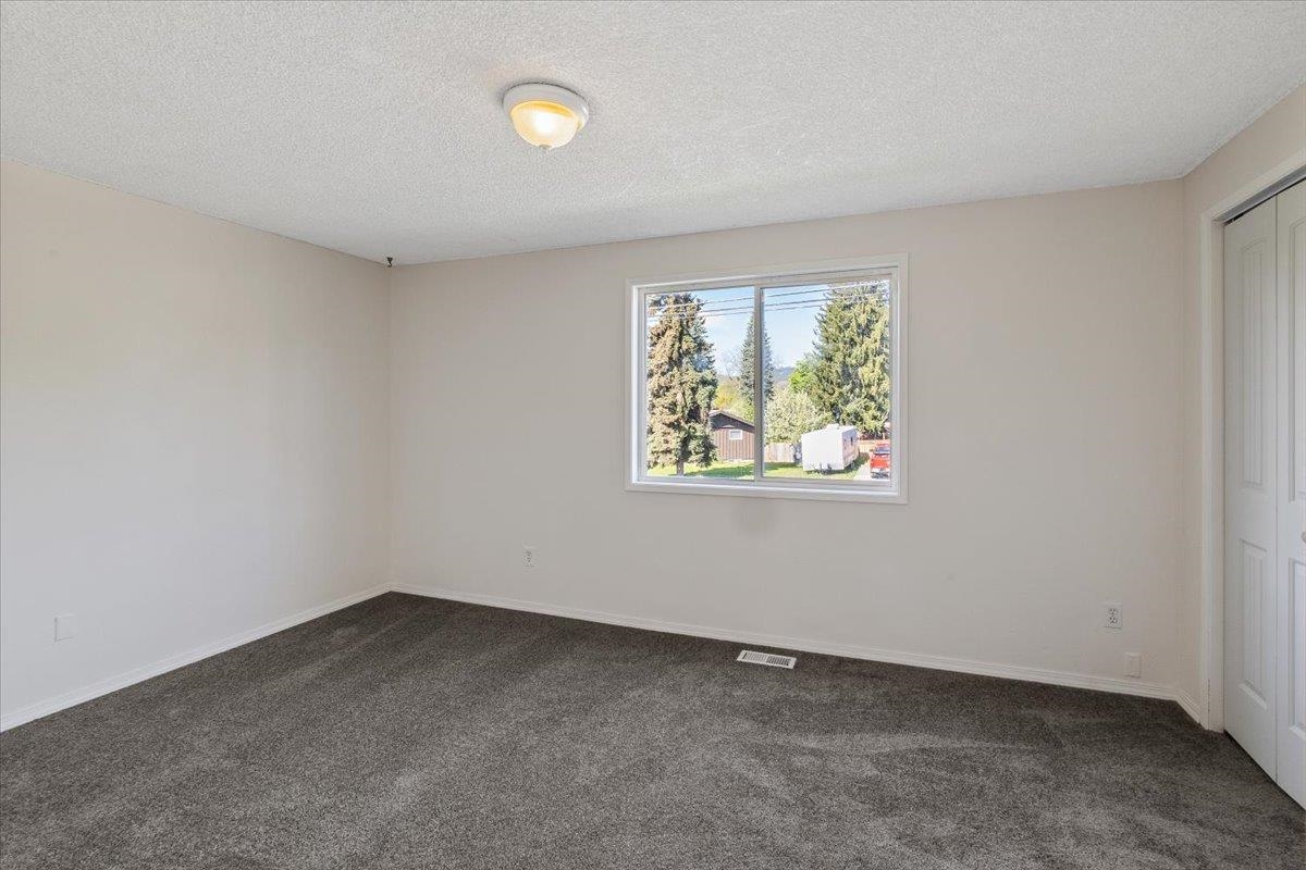 2615 South Pines Road Spokane Valley, WA 99216 - Photo 8 of 20 Gallery Image 8