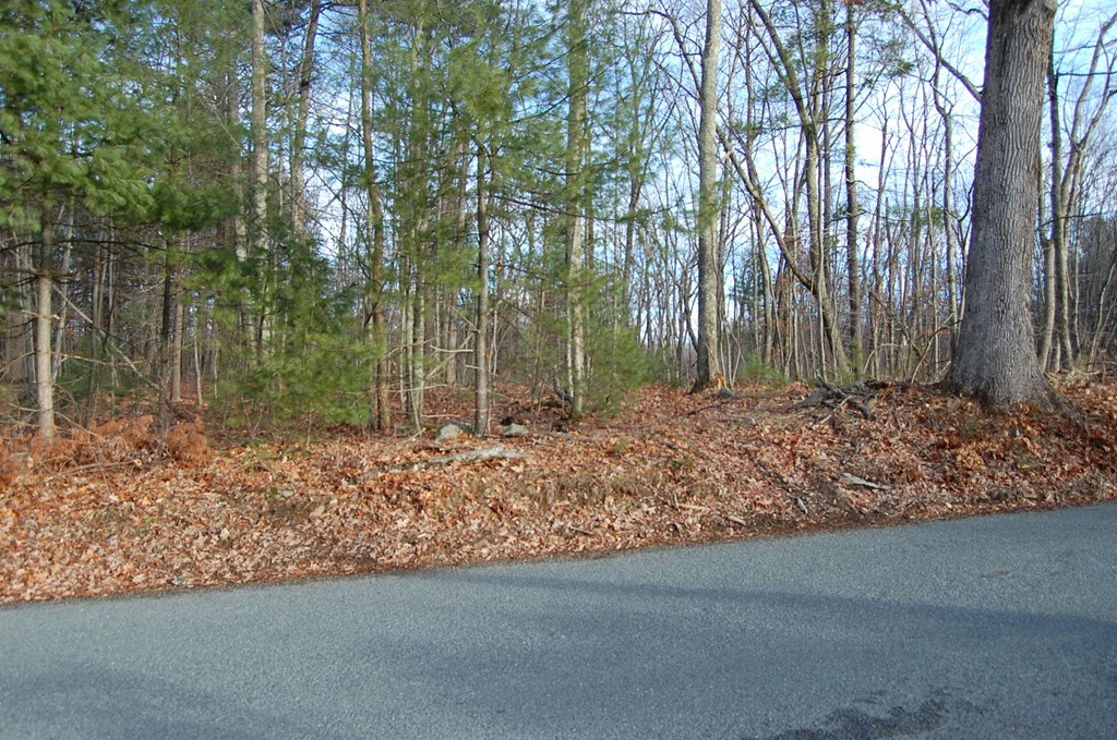 16 Mill Road North Brookfield, MA 01535 - Photo 2 of 4