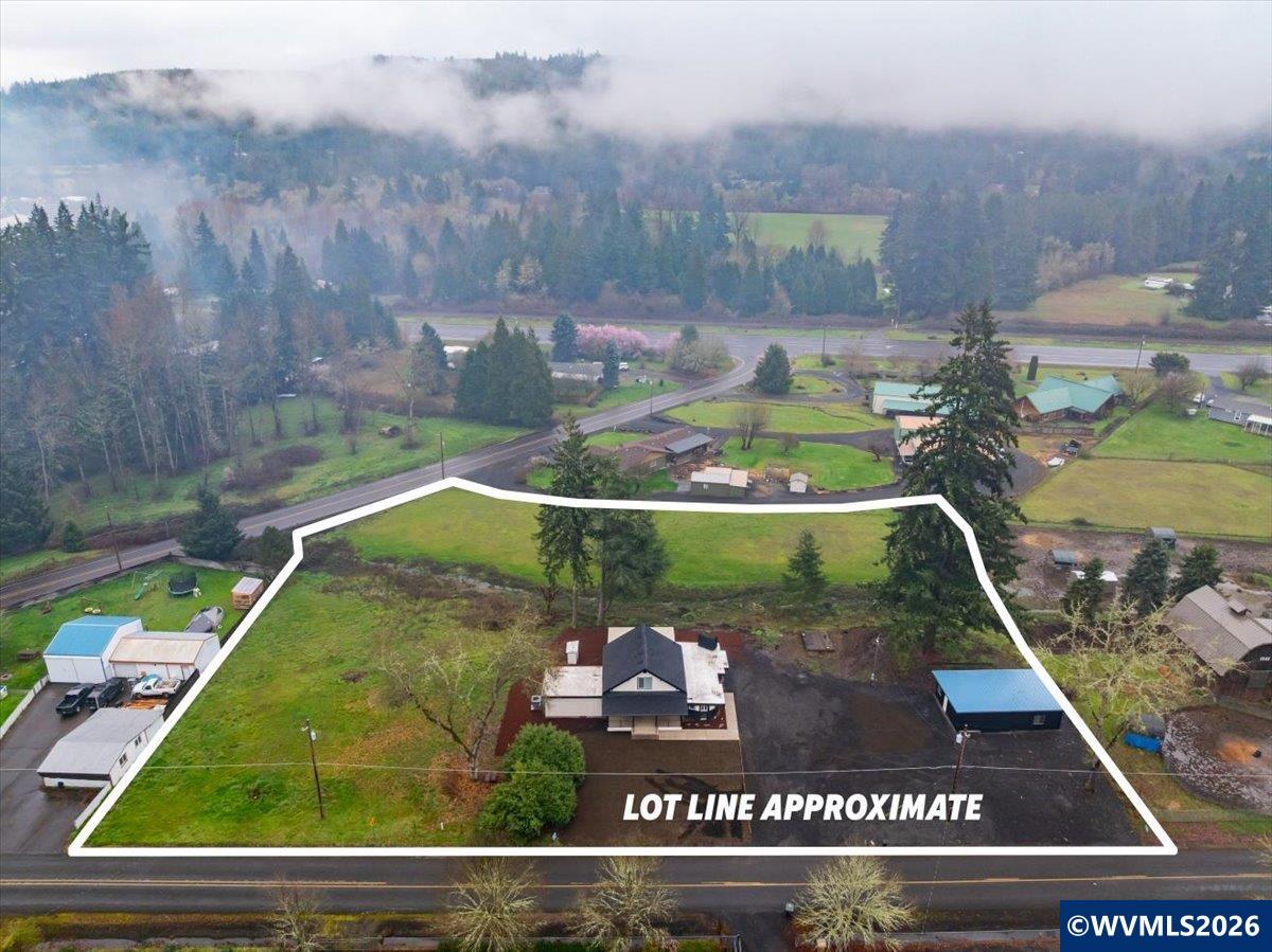 28411 Liberty Road Sweet Home, OR 97386 - Photo 11 of 50 a view of a back yard