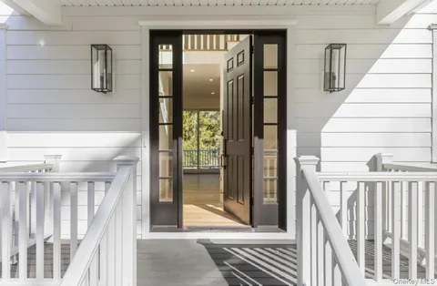 $1,675,000 | 217 Greenwich Road, Bedford, NY 10506