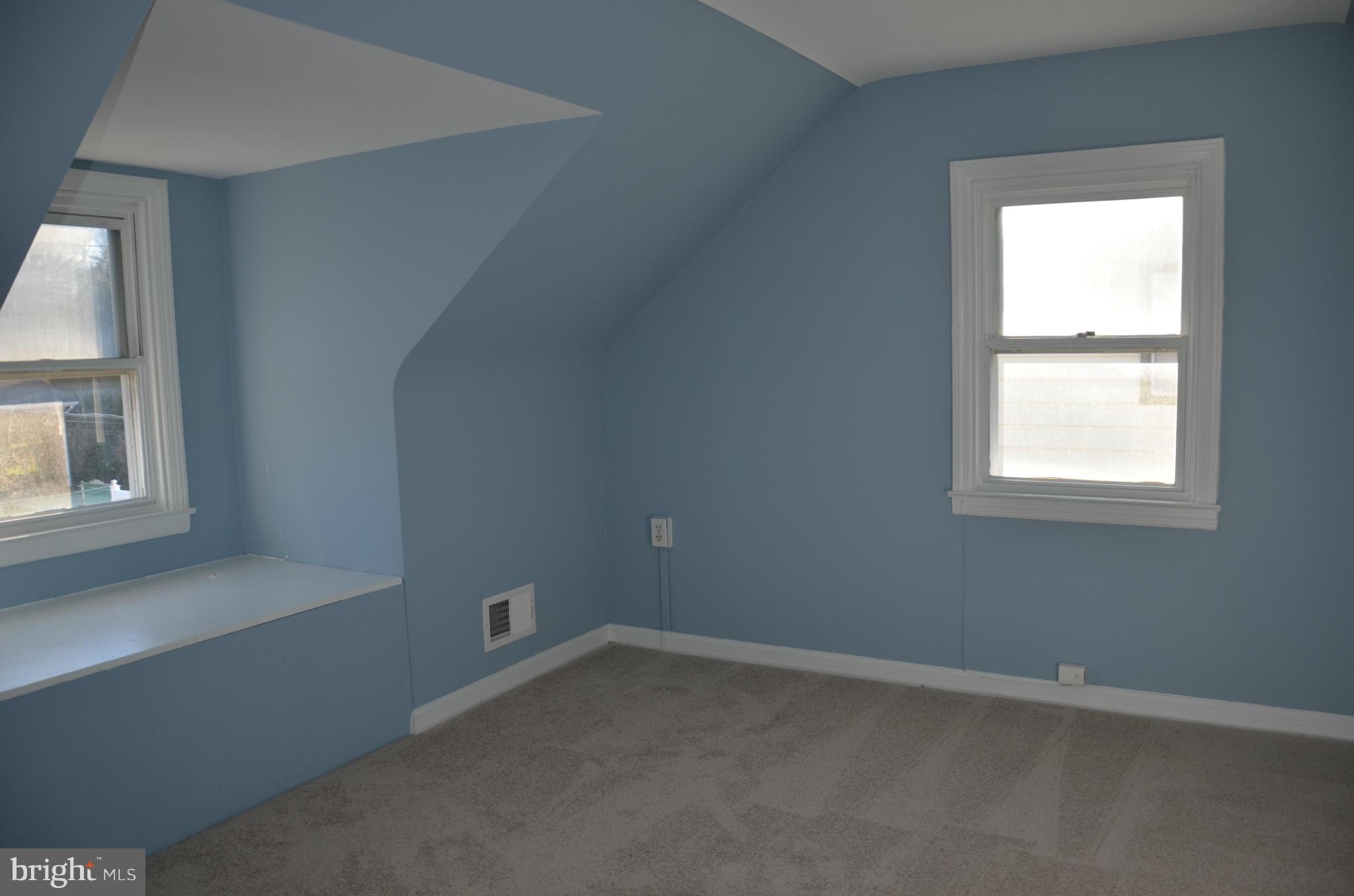 404 Holy Cross Road Baltimore, MD 21225 - Photo 16 of 24 Bedroom