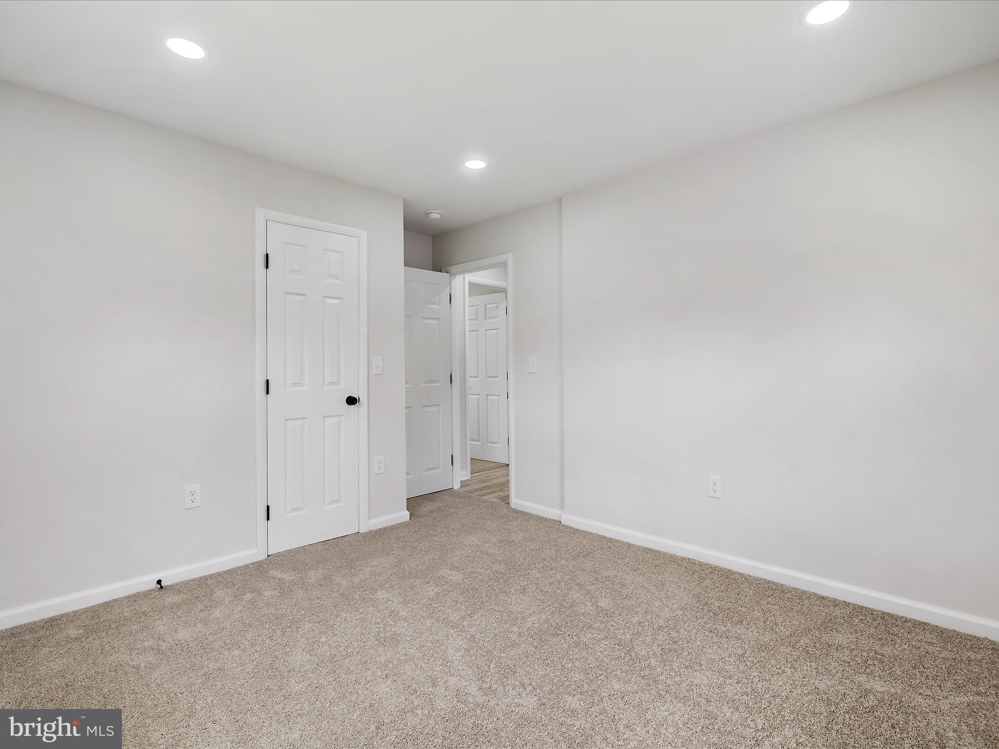 7040 Windsor Mill Road Gwynn Oak, MD 21207 - Photo 17 of 34 Bedroom