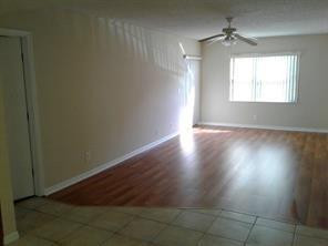 2323 Linton Ridge Circle, Unit D4 Delray Beach, FL 33444 - Photo 8 of 11 Photo 8