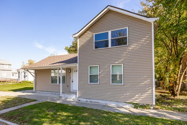 $269,900 | 209 North Hunter Street, Thornton, IL 60476