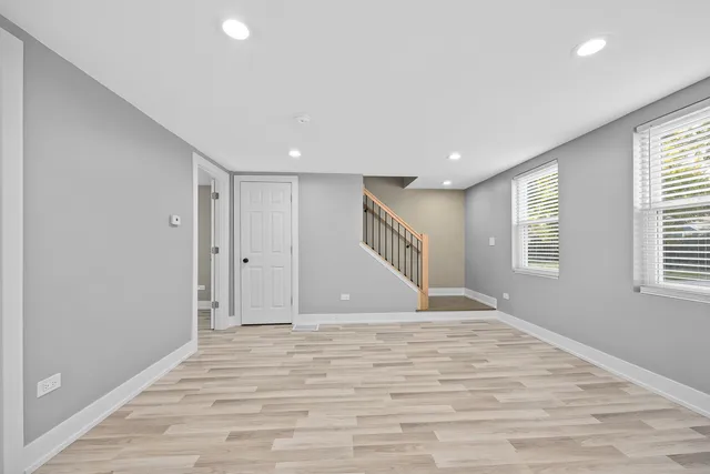 $269,900 | 209 North Hunter Street, Thornton, IL 60476