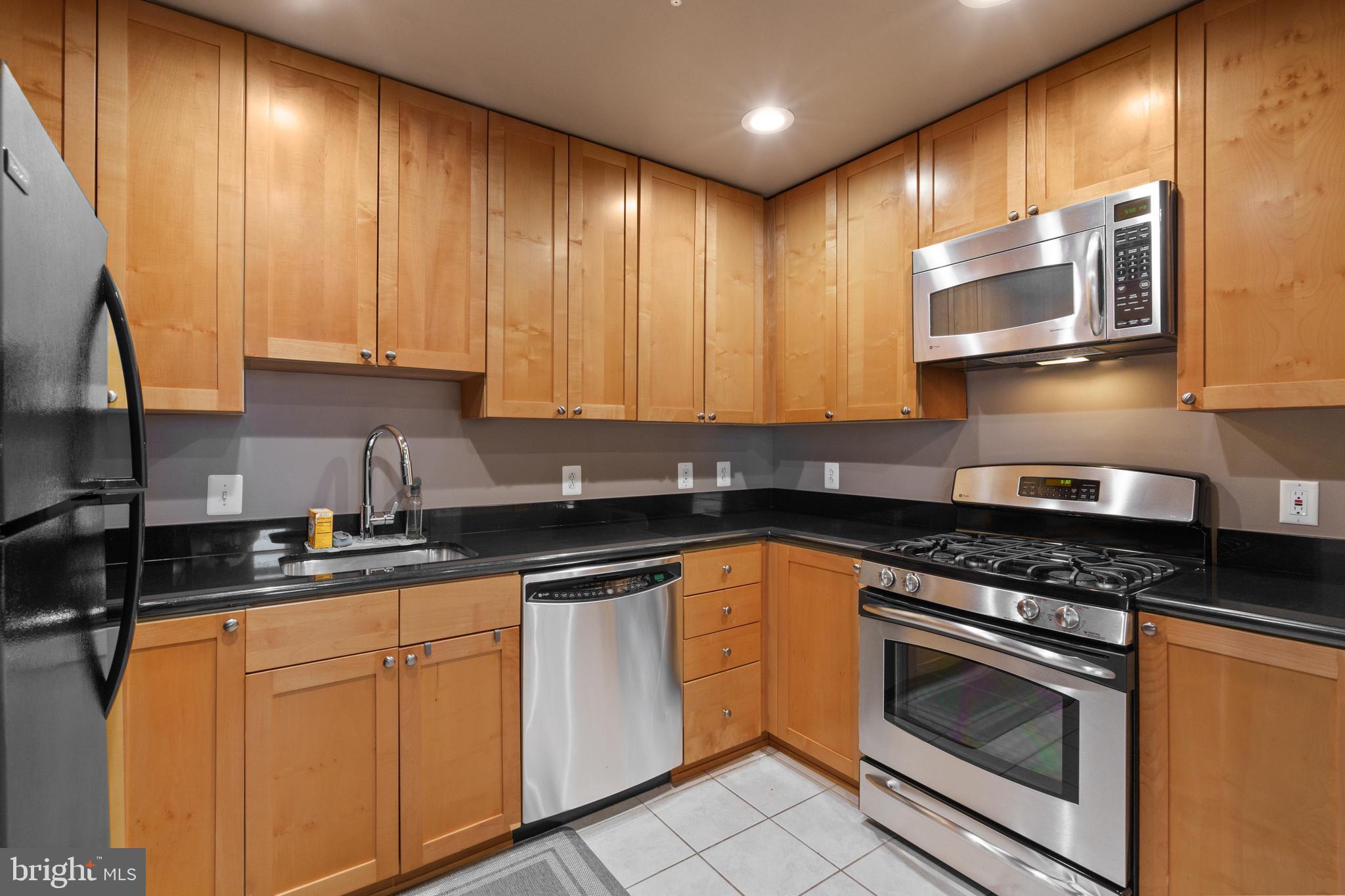 3600 South Glebe Road, Unit 401W Arlington, VA 22202 - Photo 8 of 27 Gallery Image 8