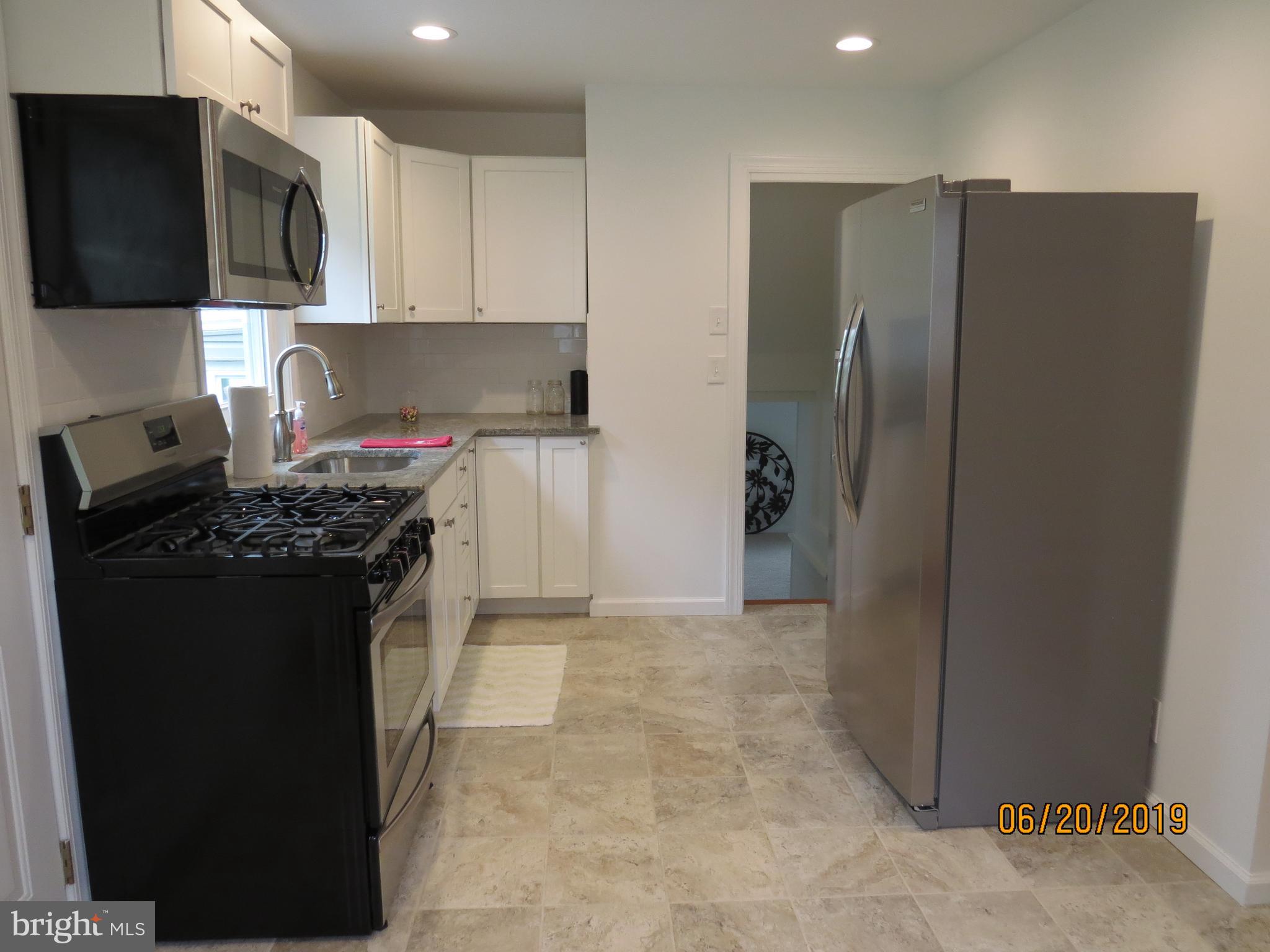 25 Miry Brook Road Hamilton, NJ 08690 - Photo 13 of 50