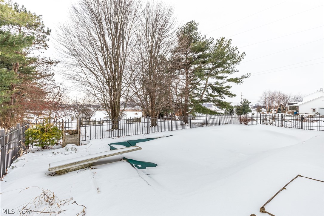 48351 Rice Road Amherst, OH 44001 - Photo 28 of 33