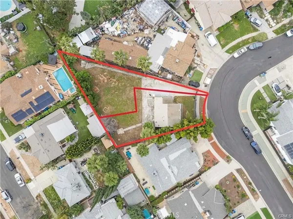 $700,000 | 5727 Enfield Avenue, Encino, CA 91316