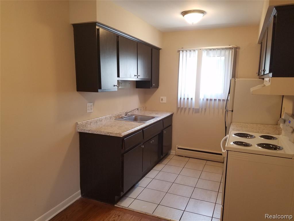 1445 West Nine Mile Road, Unit #10 Ferndale, MI 48220 - Photo 3 of 7