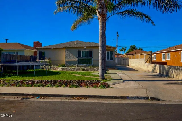 $639,000 | 1425 South E Street, Oxnard, CA 93033