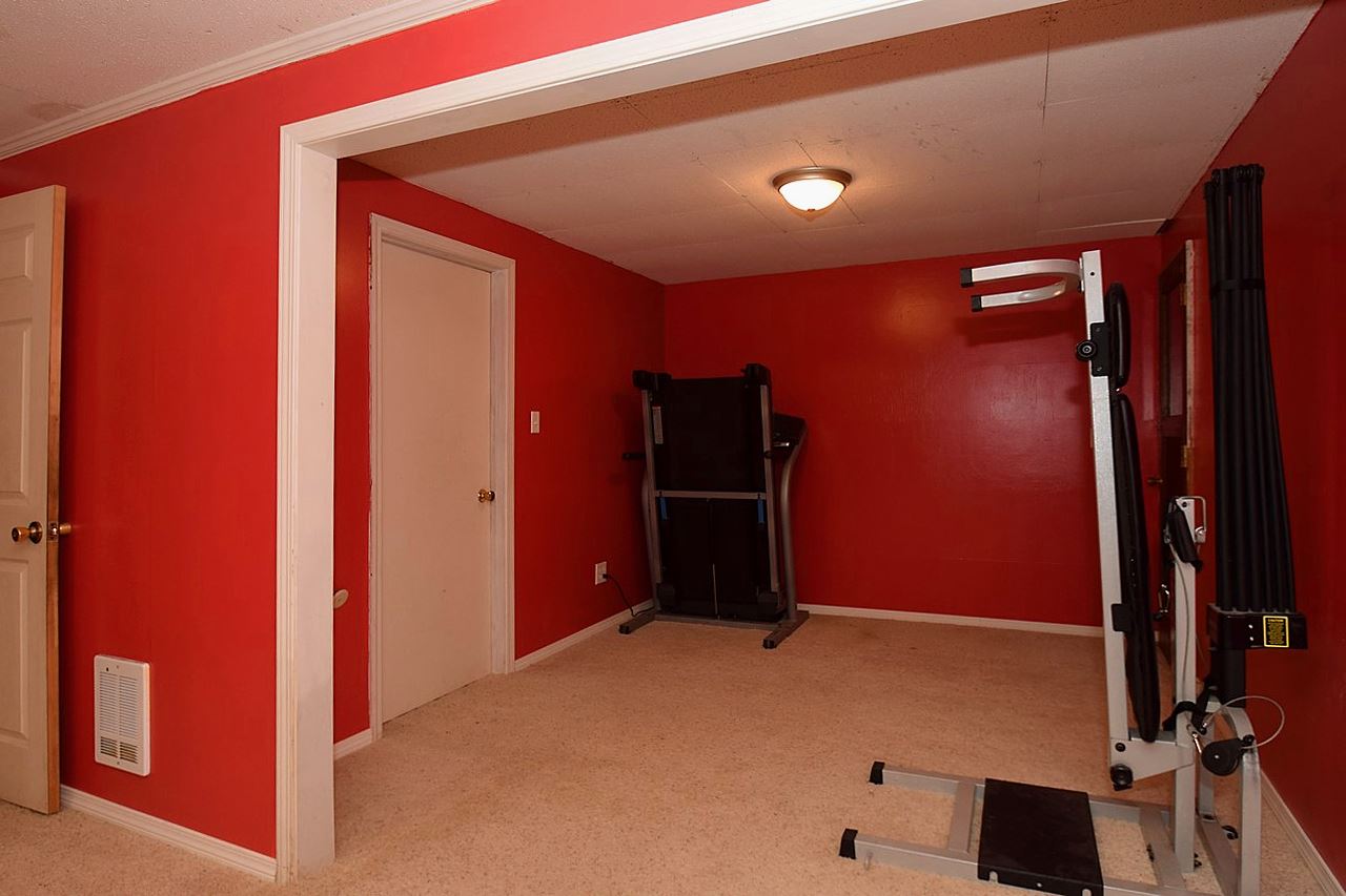 1112 North Progress Road Spokane Valley, WA 99037 - Photo 12 of 20
