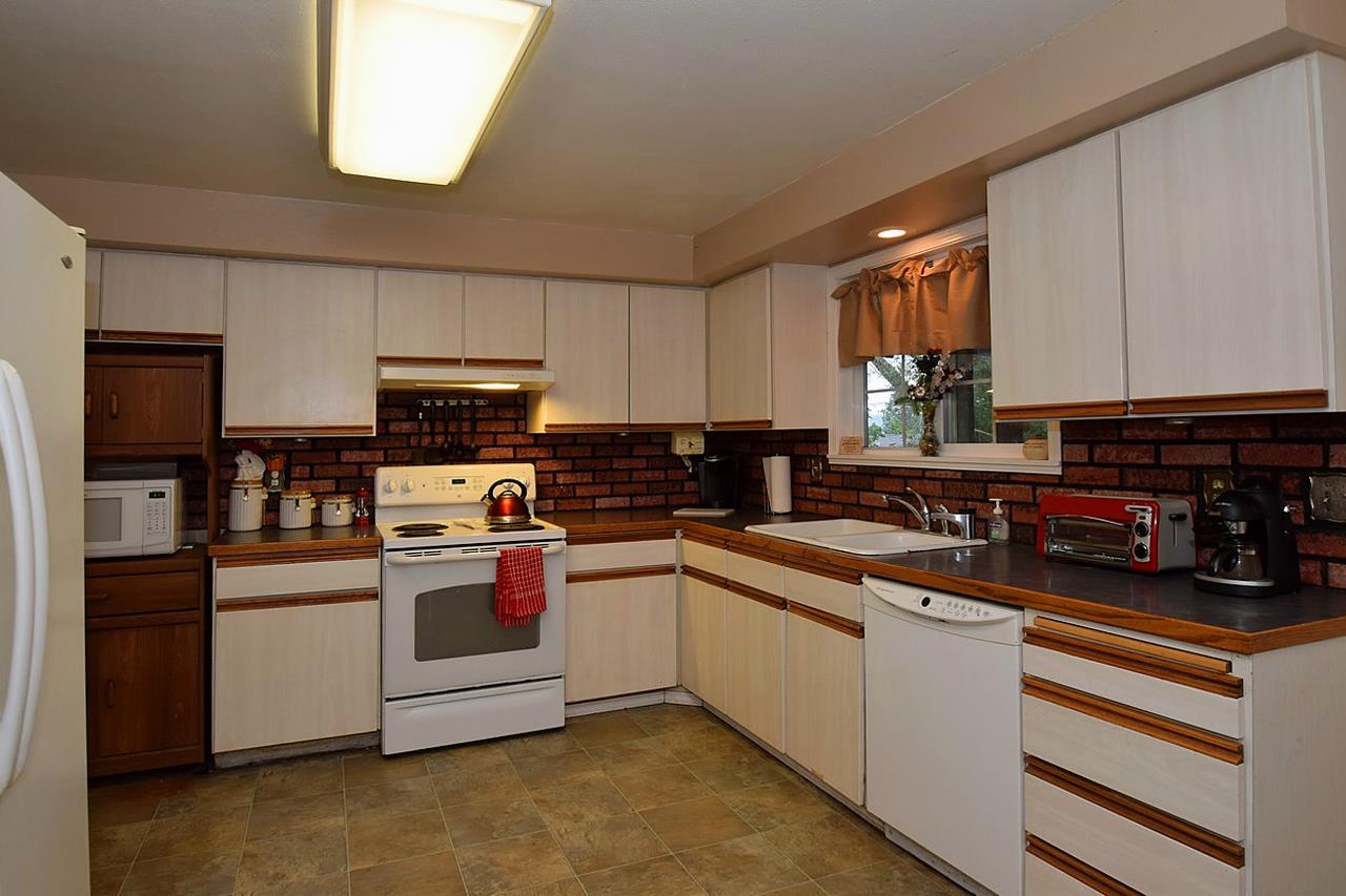 1112 North Progress Road Spokane Valley, WA 99037 - Photo 6 of 20