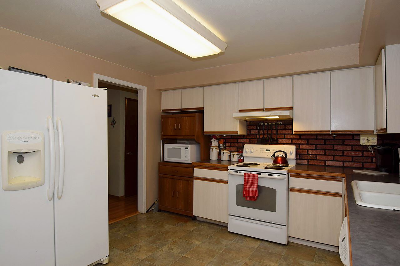 1112 North Progress Road Spokane Valley, WA 99037 - Photo 7 of 20