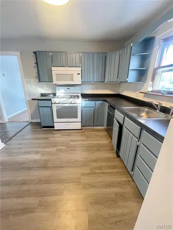 $1,225 | 26 Fairway Drive, Fairview Heights, IL 62208