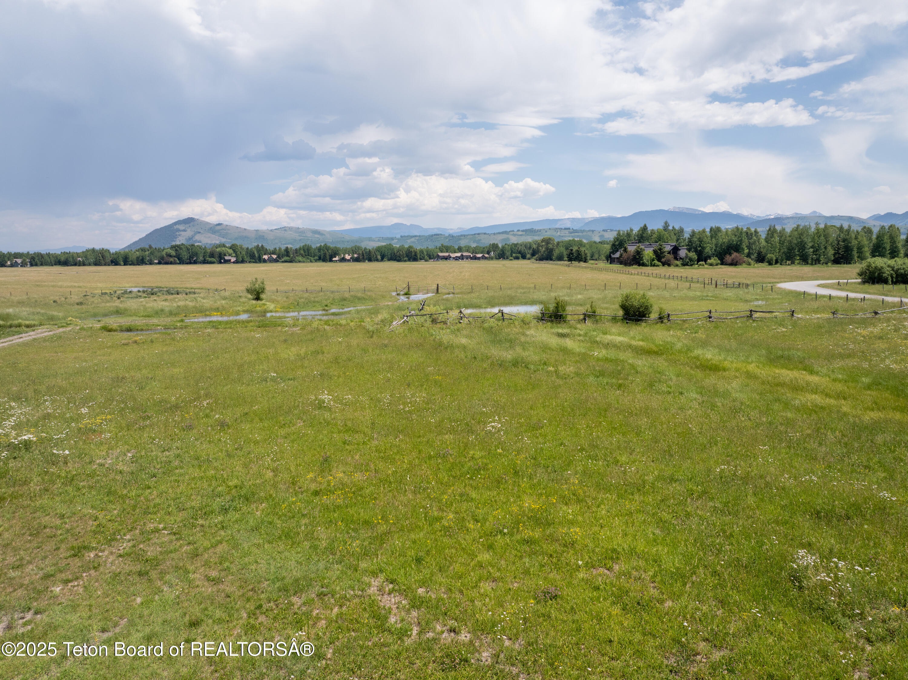 11 Triangle Q Ranch Road Wilson, WY 83014 - Photo 16 of 21 View E
