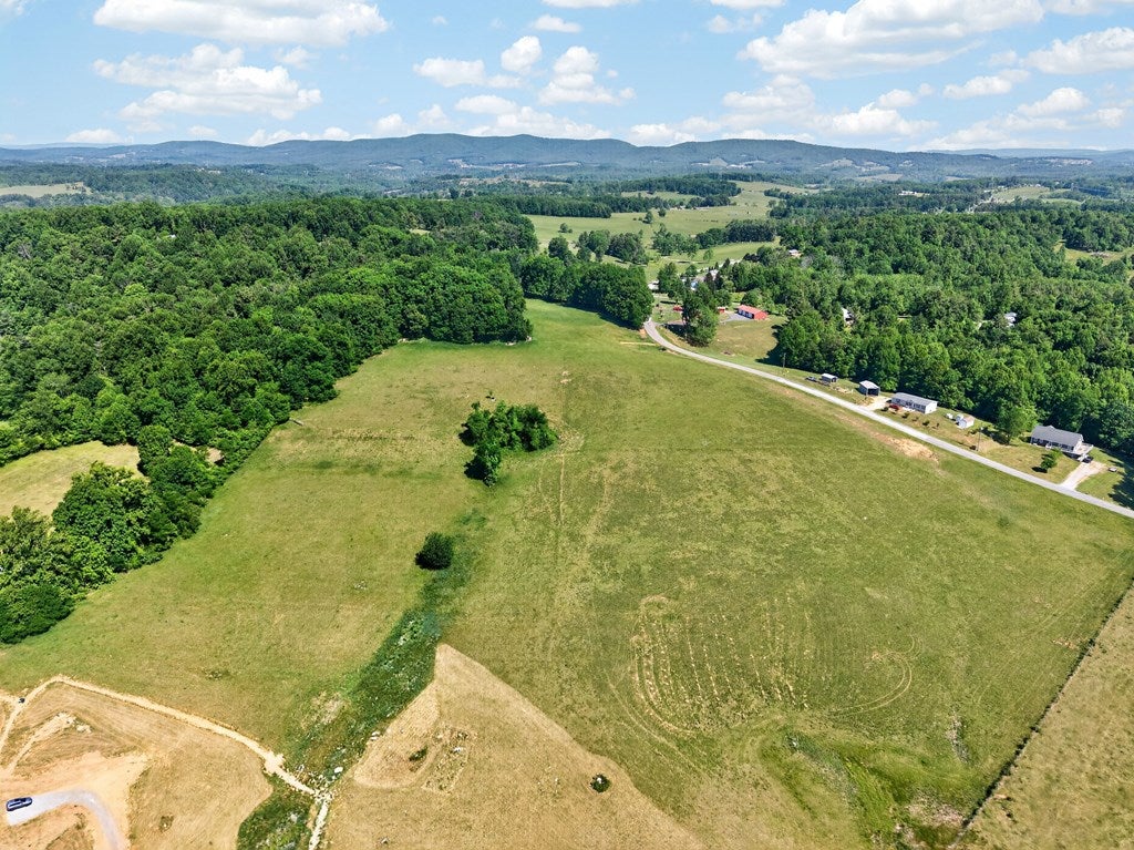 5.65 Long Level Road Southwest, Unit 12C Floyd, VA 24091 - Photo 22 of 31 Gallery Image 22