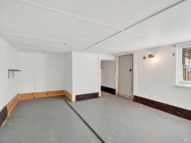 a view of empty room