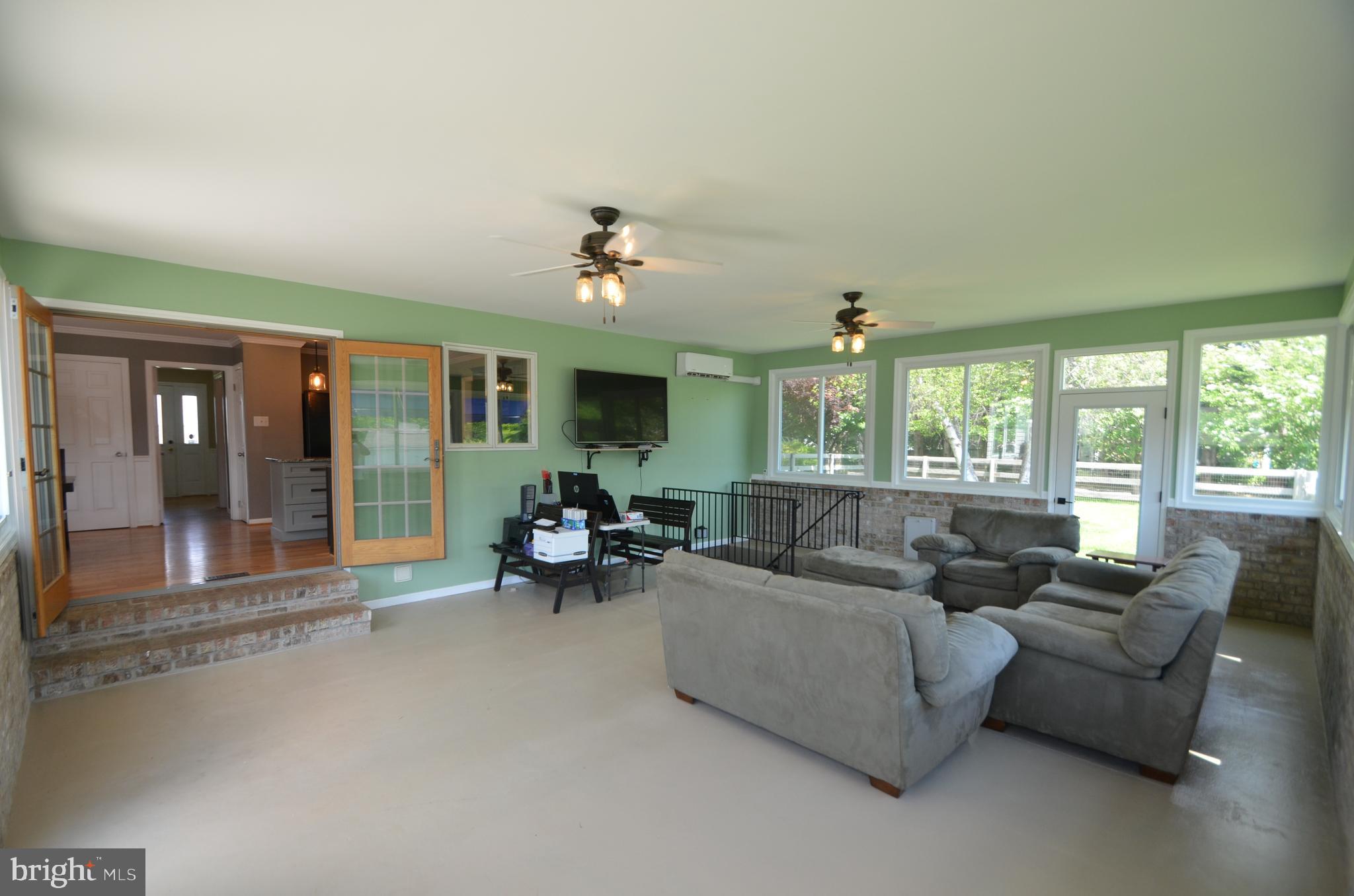 1251 Streaker Road Sykesville, MD 21784 - Photo 51 of 90 4 season room off kitchen