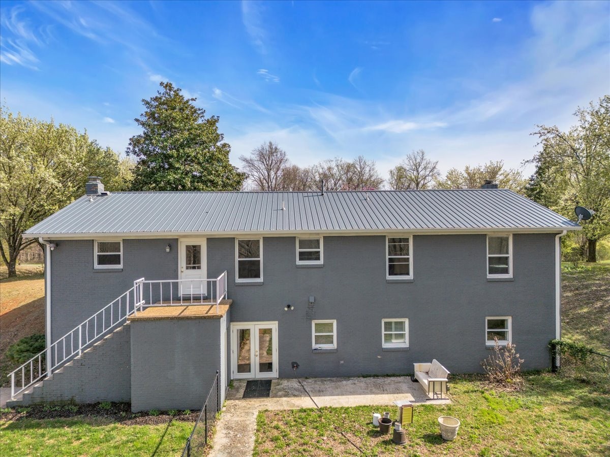 1389 Coconut Ridge Road Smithville, TN 37166 - Photo 6 of 61