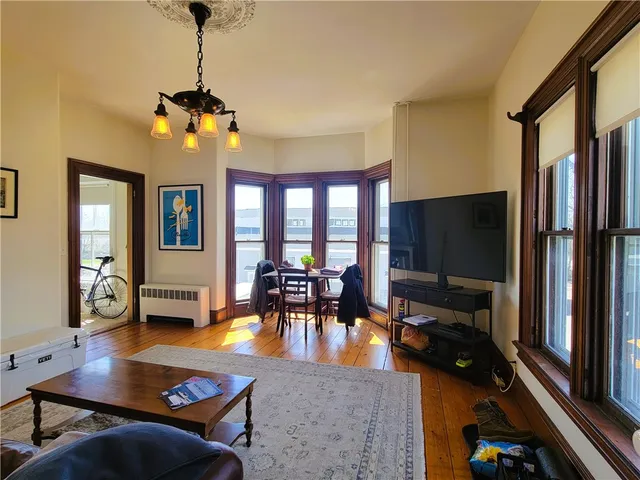 $312,000 | 2951 East Main Road, Unit 4, Portsmouth, RI 02871