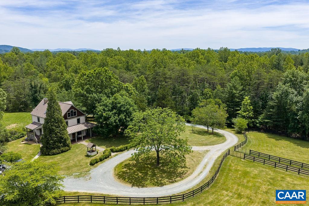 5362 Break Heart Road Crozet, VA 22932 - Photo 8 of 71