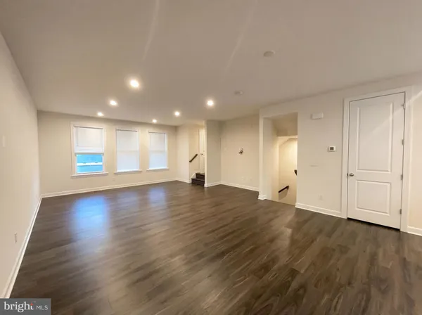 $836,000 | 8124 Bock Farm Place, Alexandria, VA 22306