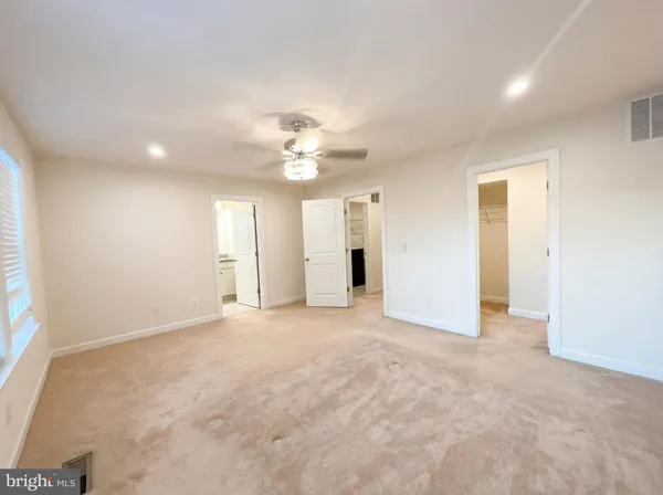 $836,000 | 8124 Bock Farm Place, Alexandria, VA 22306