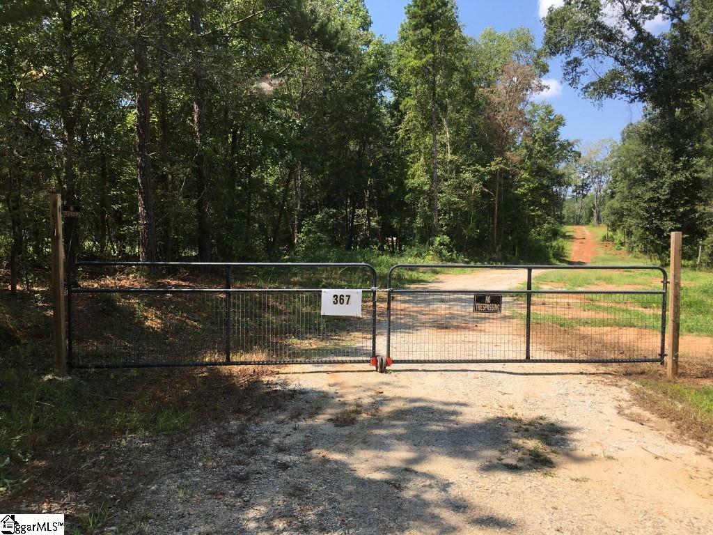 367 Geddy Road Gray Court, SC 29645 - Photo 3 of 33