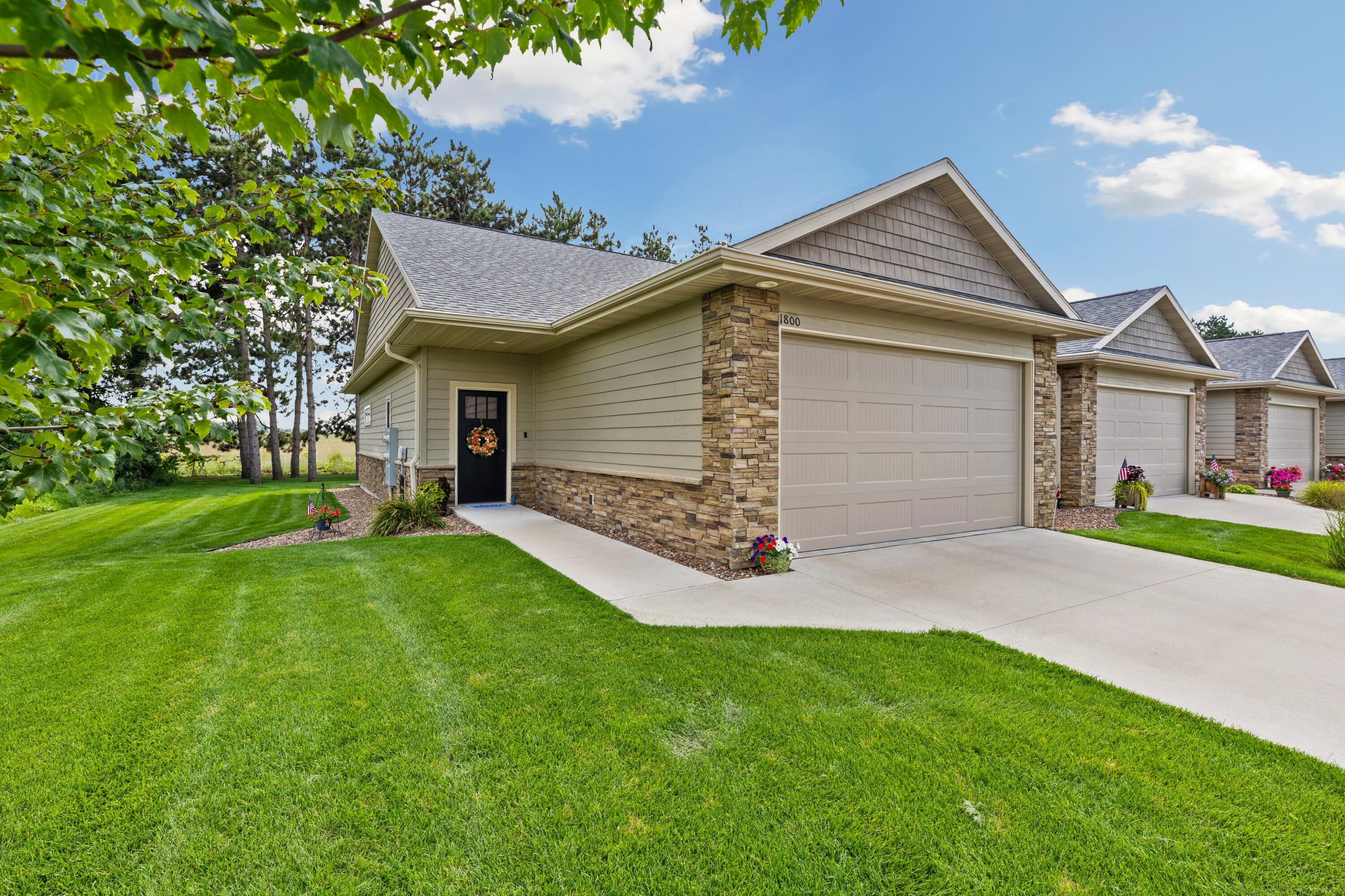 1800 Prairie Place, Unit 4 Holmen, WI 54636 - Photo 35 of 36 1800 prairie 2