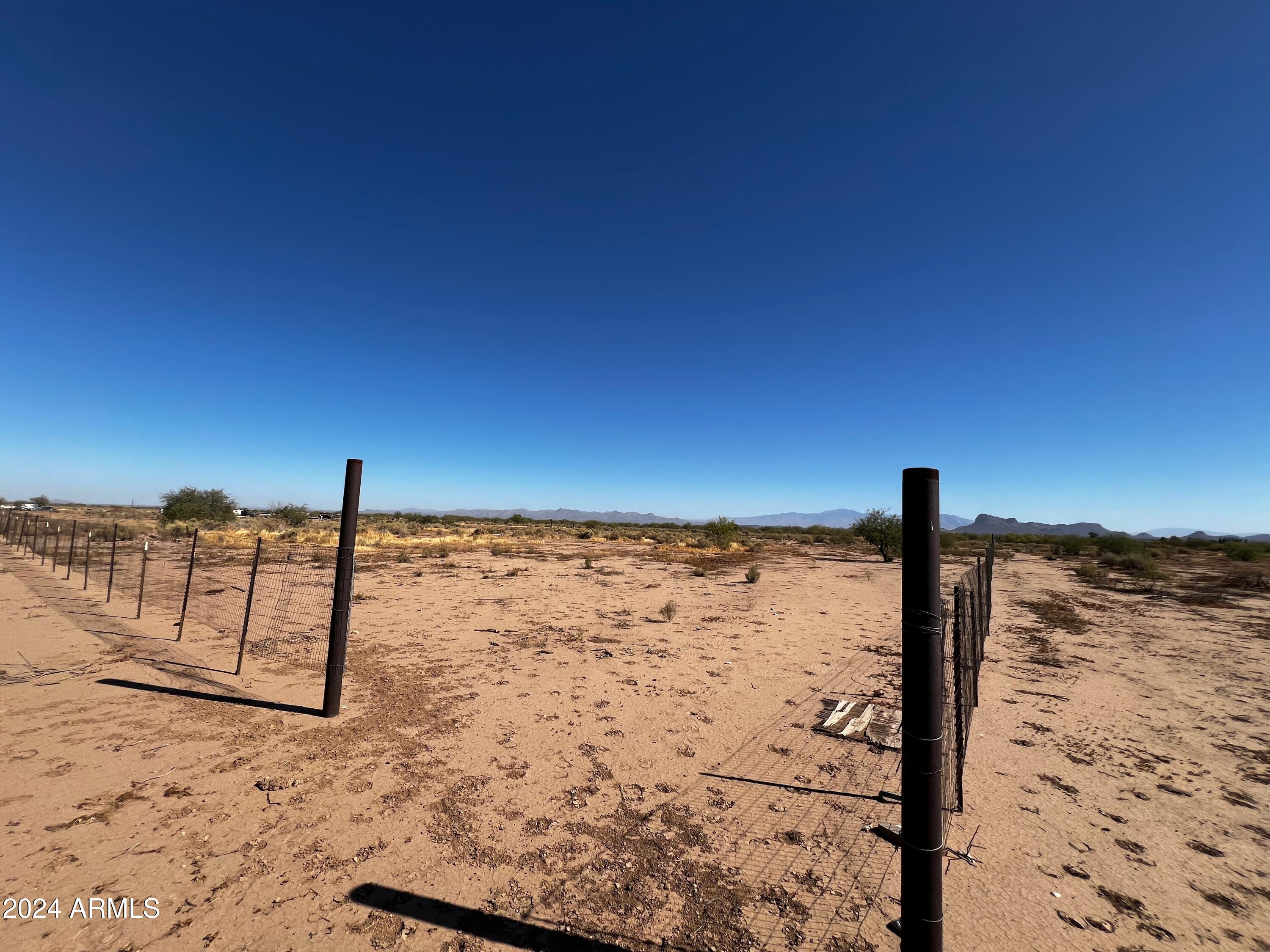 7711 Ghost Ranch Road Tucson, AZ 85743 - Photo 2 of 7 IMG_5968