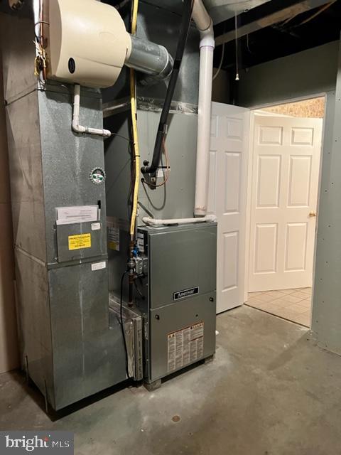 271 West Branch Road Oxford, PA 19363 - Photo 36 of 42 a view of storage and utility room