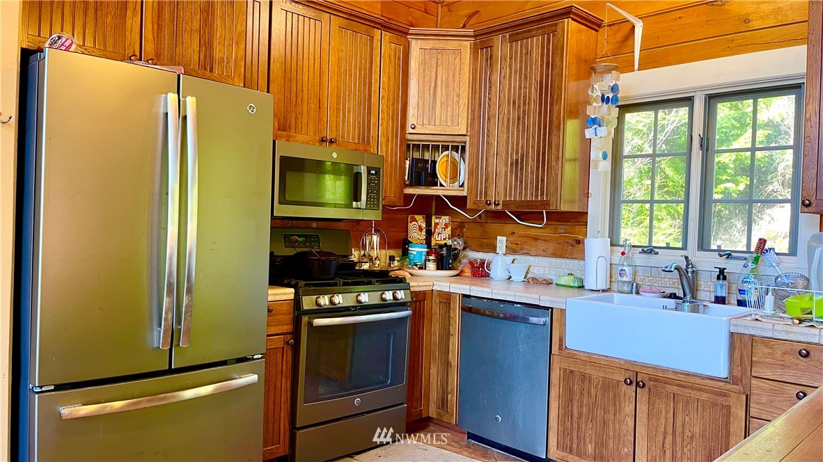 340 Dekay Road Hoquiam, WA 98550 - Photo 9 of 30 Gallery Image 9