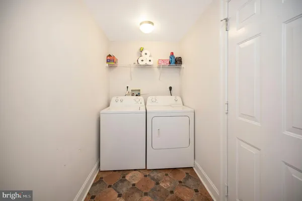 $3,200 | 15722 Brandywine Road, Dumfries, VA 22025