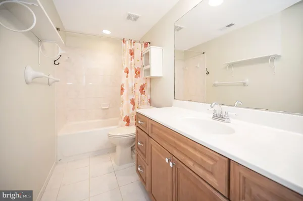 $3,200 | 15722 Brandywine Road, Dumfries, VA 22025