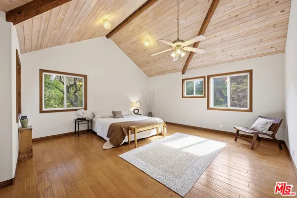 $5,000 | 1671 1/2 Happy Trail, Topanga, CA 90290