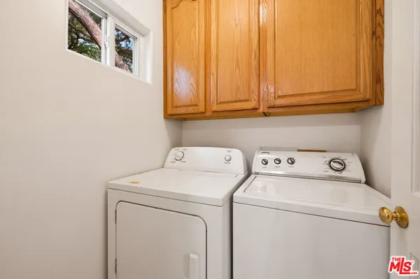 $5,000 | 1671 1/2 Happy Trail, Topanga, CA 90290