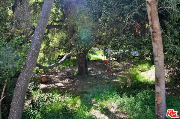 $5,000 | 1671 1/2 Happy Trail, Topanga, CA 90290