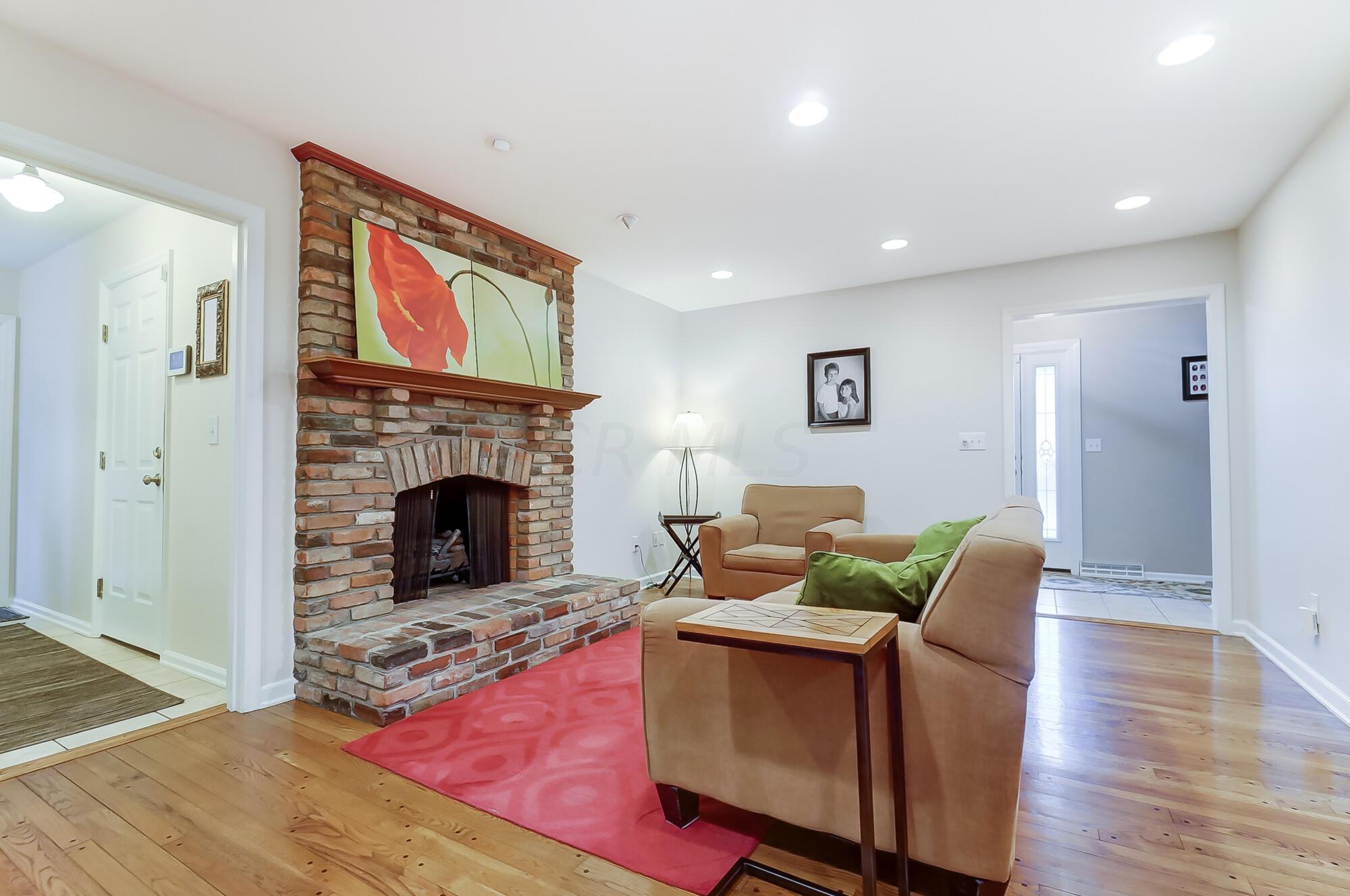 1200 Windham Road Columbus, OH 43220 - Photo 25 of 84 015