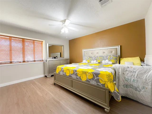 $1,250 | 6551 South Briar Bayou Drive, Houston, TX 77072