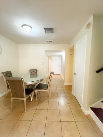 $1,250 | 6551 South Briar Bayou Drive, Houston, TX 77072