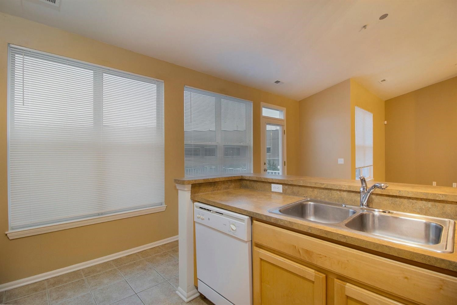 3134 Asher Road Ann Arbor, MI 48104 - Photo 11 of 28 Photo 11