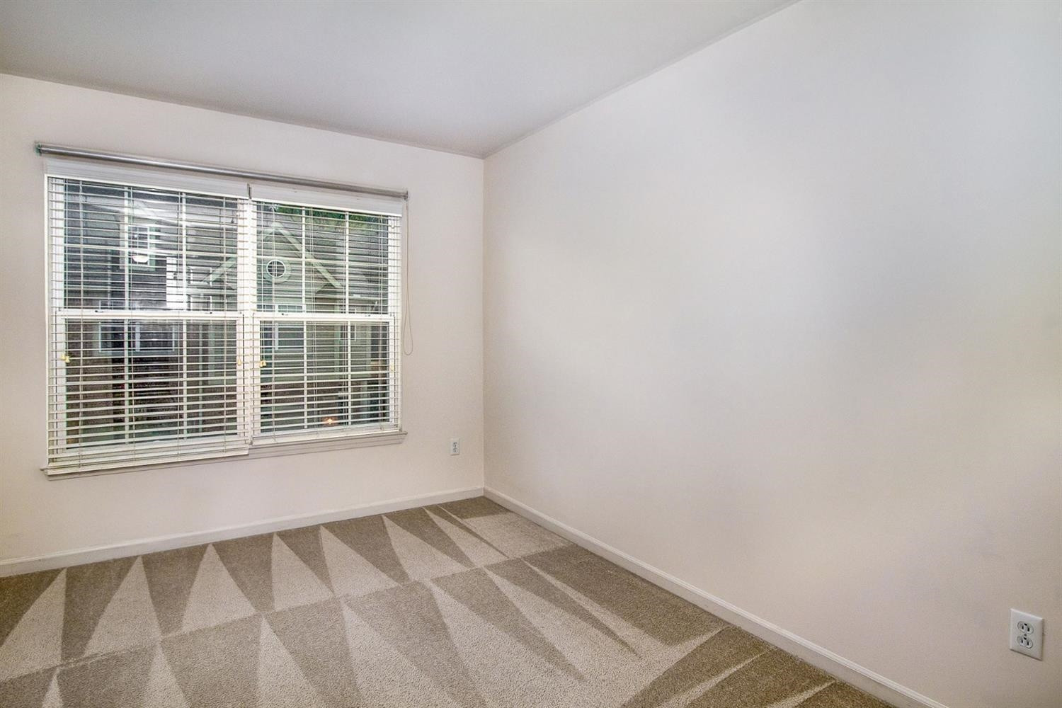 3134 Asher Road Ann Arbor, MI 48104 - Photo 24 of 28 Photo 24