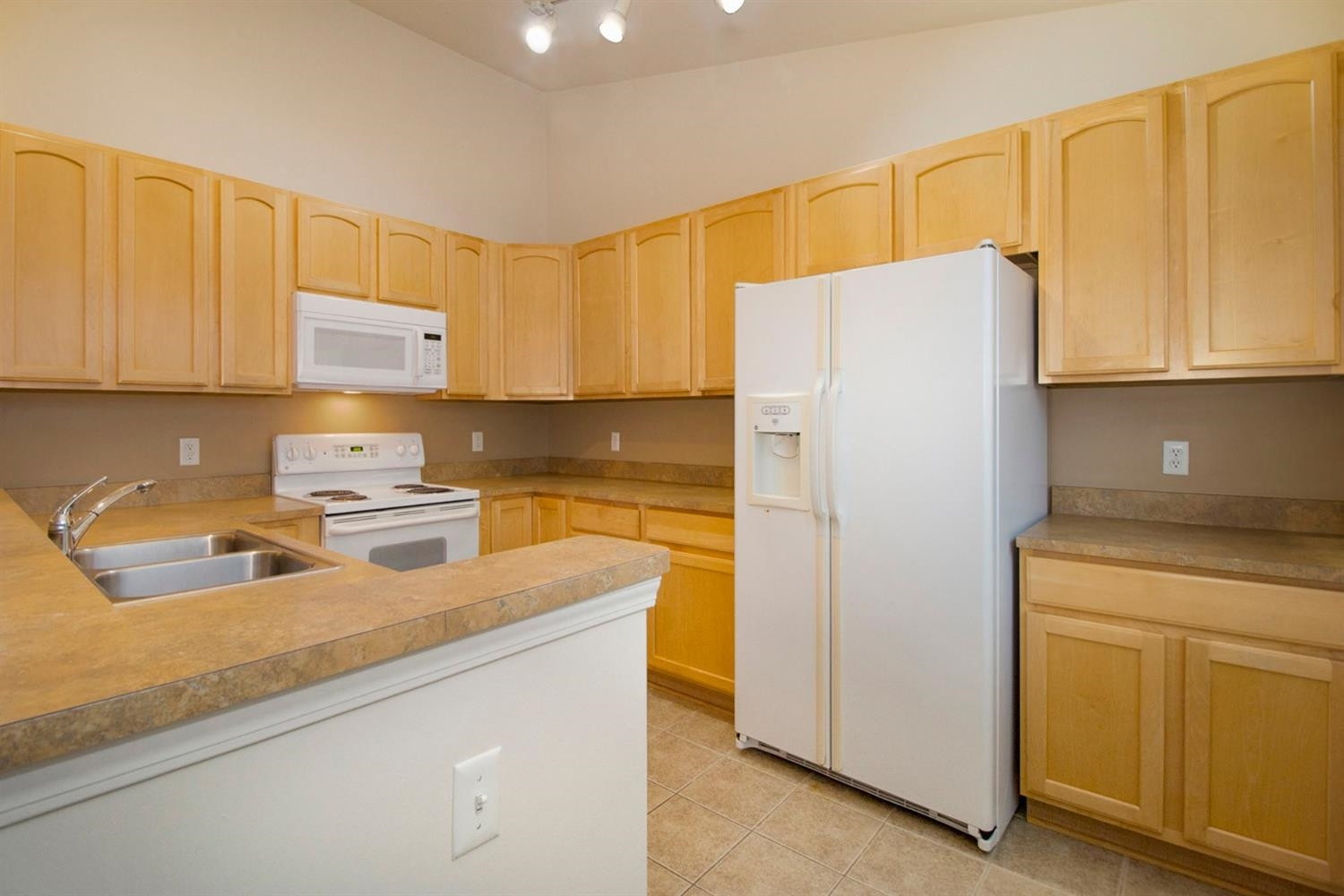 3134 Asher Road Ann Arbor, MI 48104 - Photo 9 of 28 Photo 9