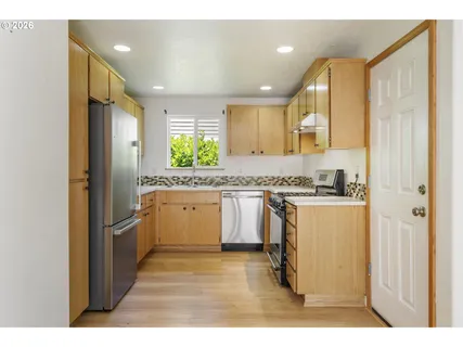 $460,000 | 6925 Southeast 65th Avenue, Portland, OR 97206