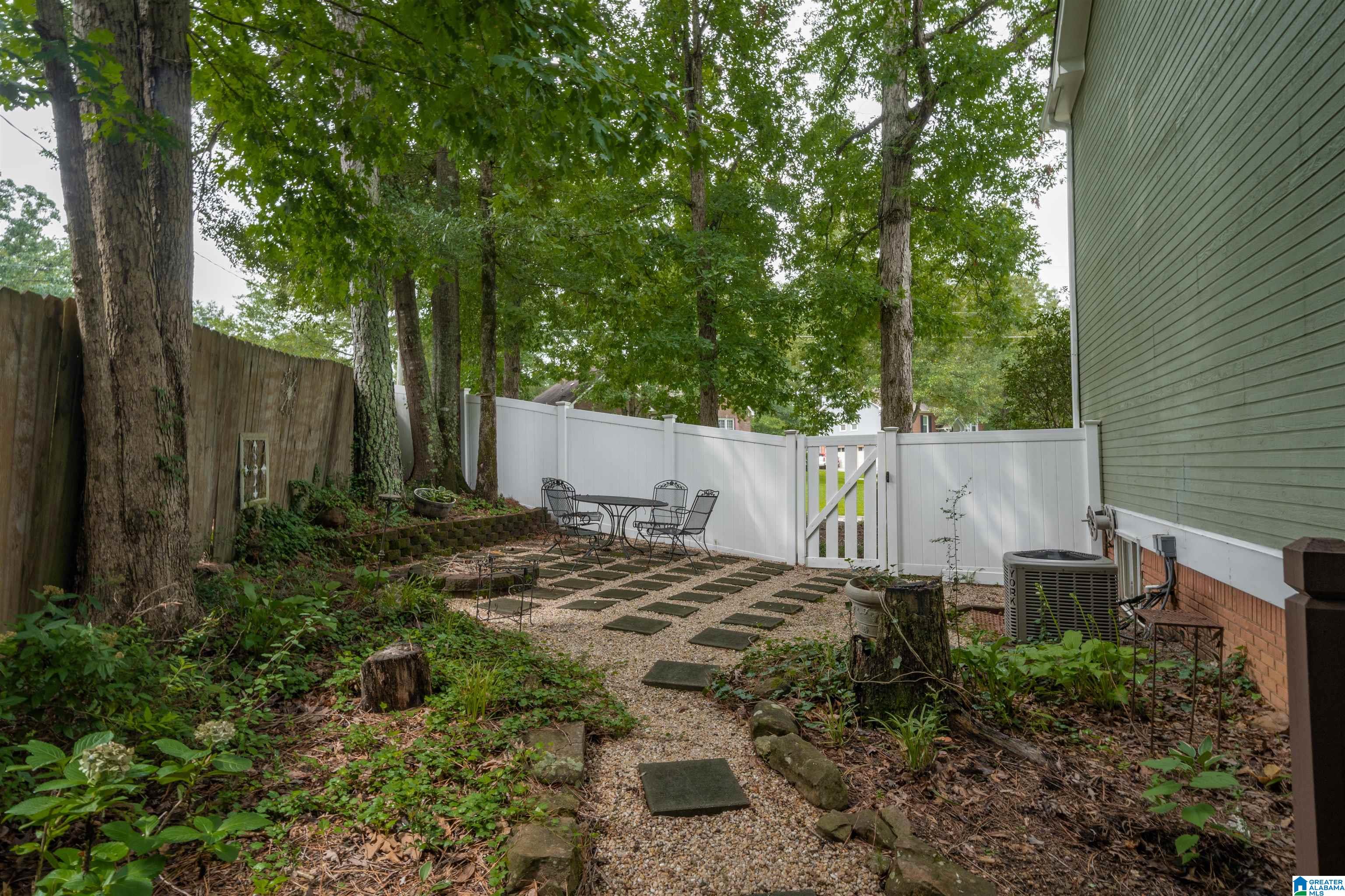 127 Kentwood Trail Alabaster, AL 35007 - Photo 48 of 53