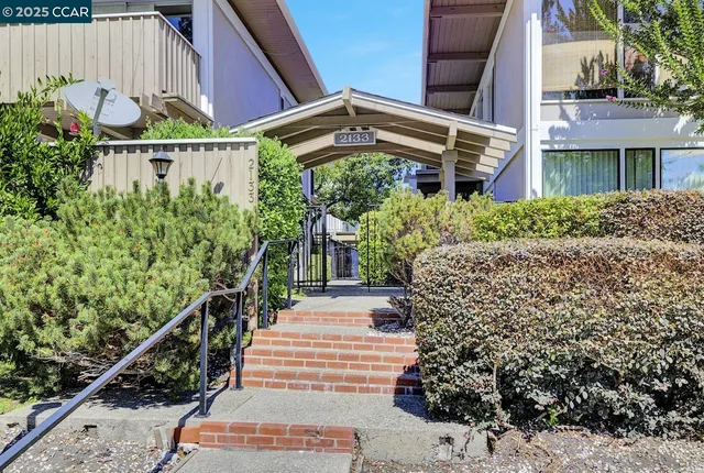 $499,000 | 2133 Donald Drive, Unit 9, Moraga, CA 94556